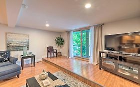 Cute Grand Haven Apartment Walk Downtown Streets!